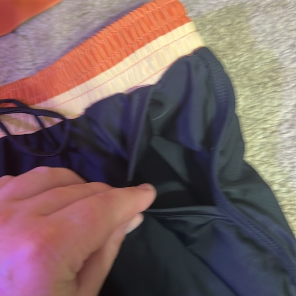 BNWOT 2 piece swimming suit XL - Picture 4 of 10